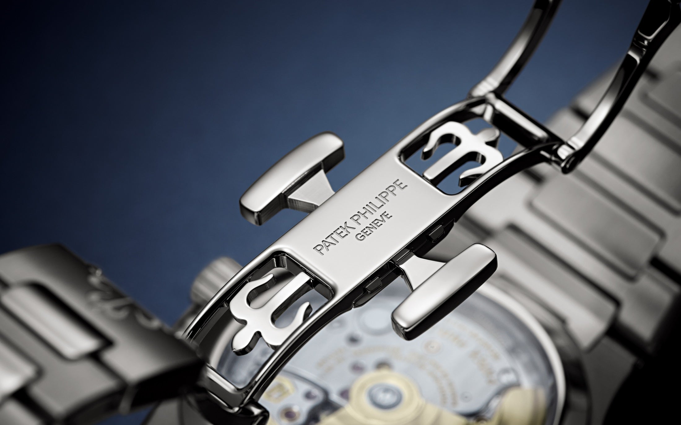 Patek Philippe Nautilus Ladies Automatic Watch, Stainless Steel and Diamonds, 35,2mm, Ref# 7118/1200A-010 1:1 - Image 10