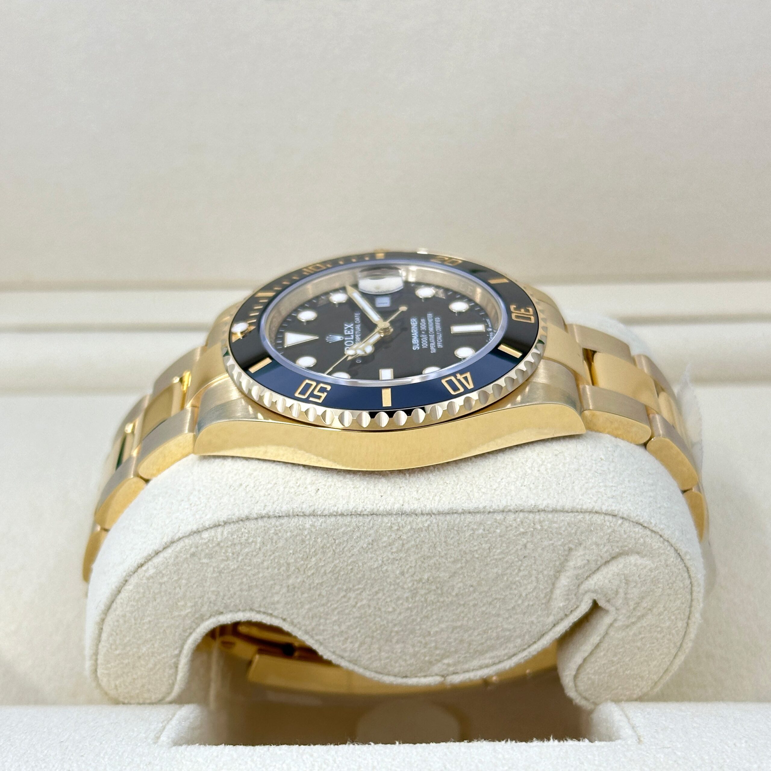 Rolex Submariner Date, 18k Yellow Gold, 41mm, Ref# 126618ln-0002 1:1 - Image 6