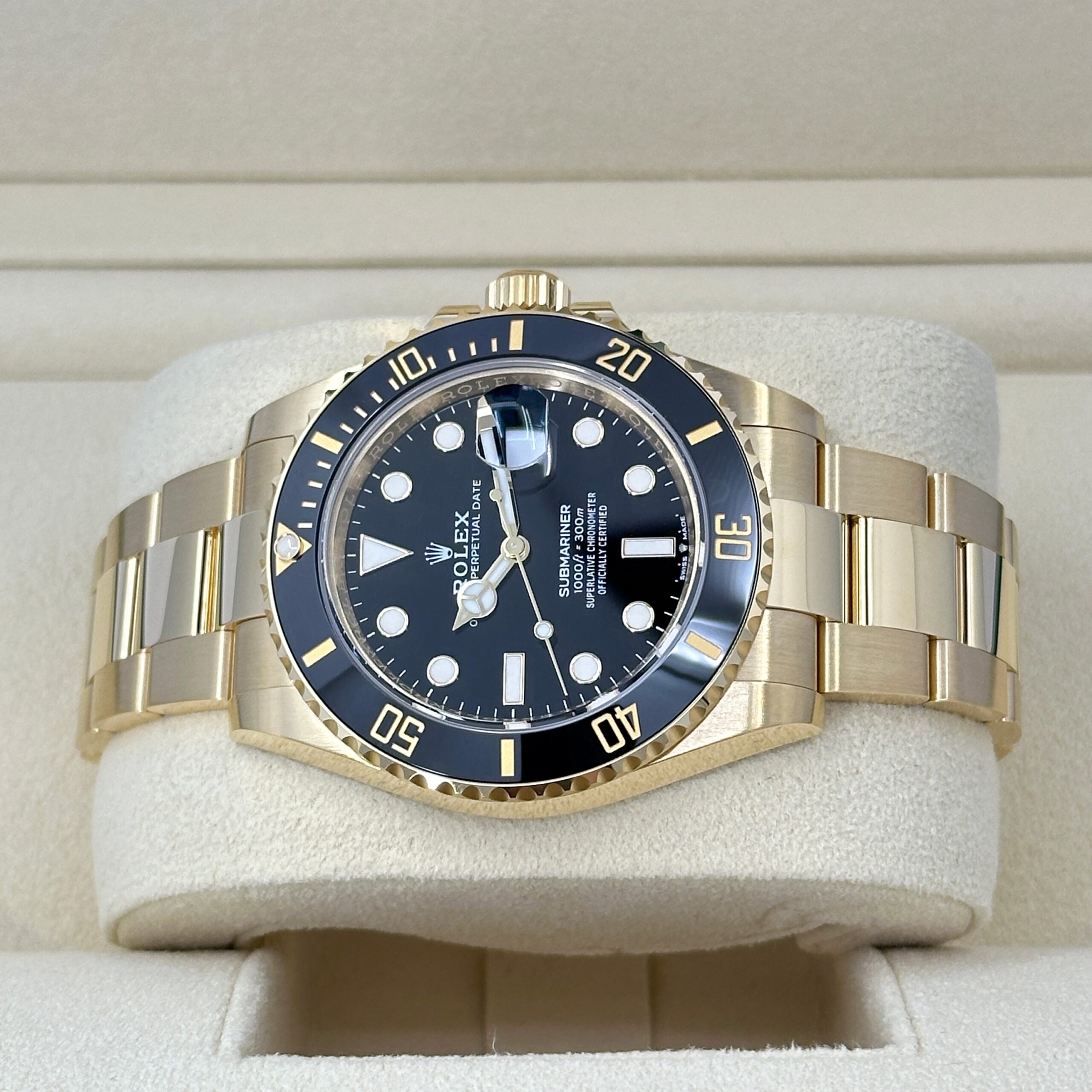 Rolex Submariner Date, 18k Yellow Gold, 41mm, Ref# 126618ln-0002 1:1 - Image 11