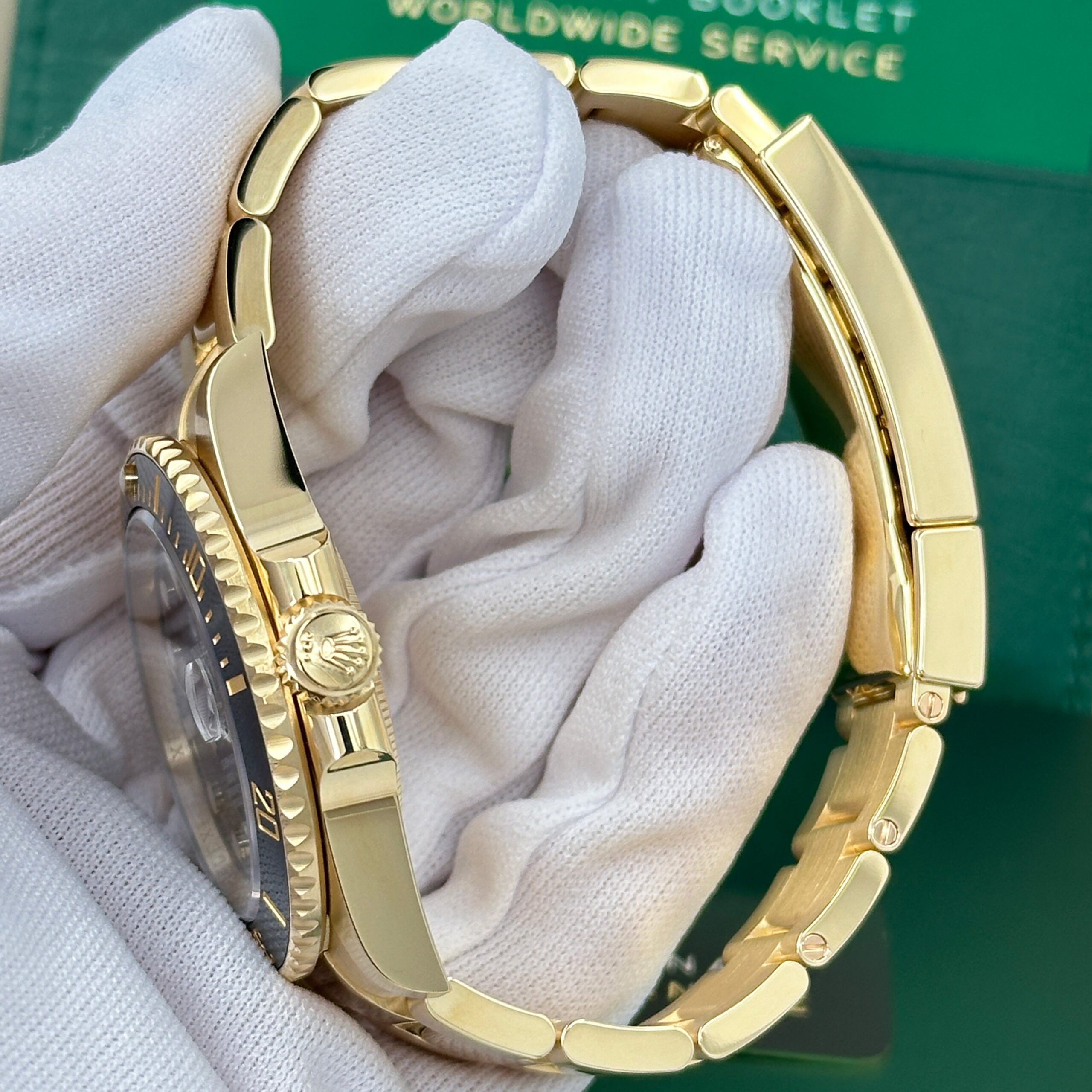 Rolex Submariner Date, 18k Yellow Gold, 41mm, Ref# 126618ln-0002 1:1 - Image 16