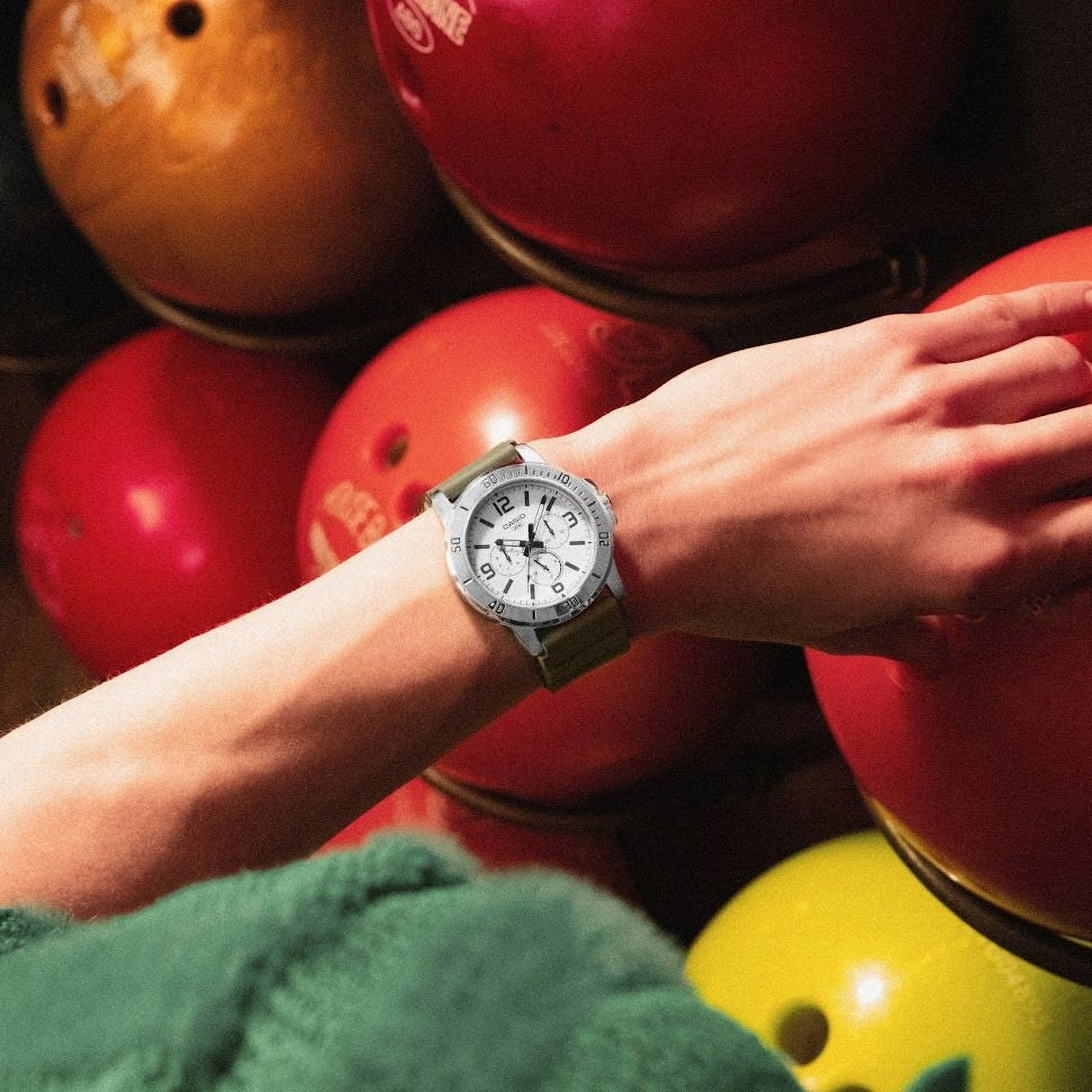 Casio Adult Men's Sports Analog Watch Model MTP-VD300-3B - Image 3