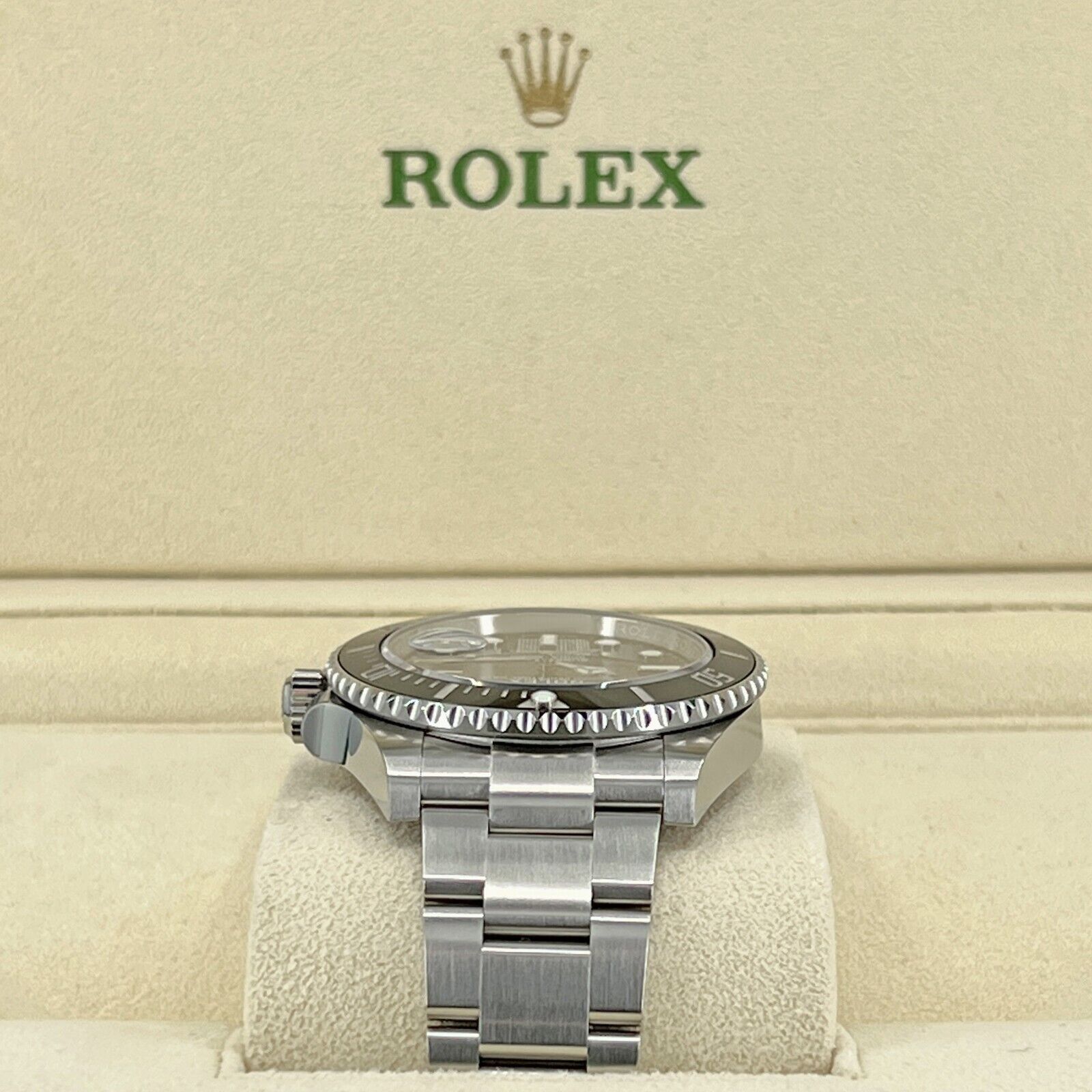 Rolex, Submariner Date 41, Stainless Steel, Black Ceramic, Black dial, 41mm, Oyster, Ref# 126610ln-0001 1:1 - Image 7