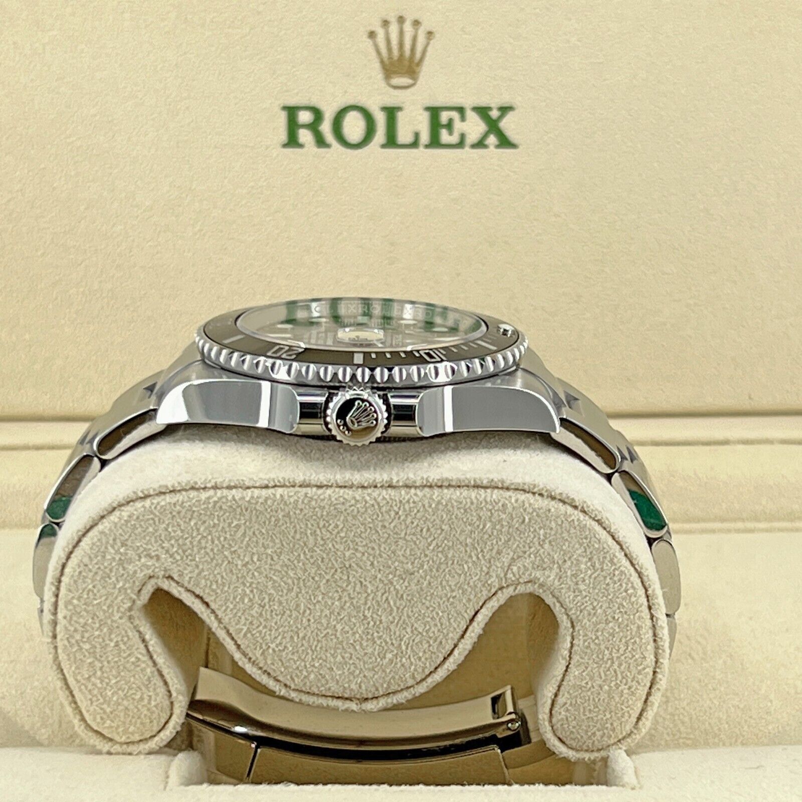 Rolex, Submariner Date 41, Stainless Steel, Black Ceramic, Black dial, 41mm, Oyster, Ref# 126610ln-0001 1:1 - Image 5